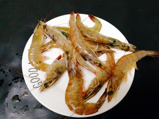 4、圆土豆+凤尾土豆虾球,鲜虾