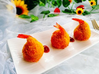 24、圆土豆+凤尾土豆虾球,成品图