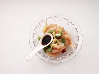 7、香炸鸡柳,生抽半汤匙