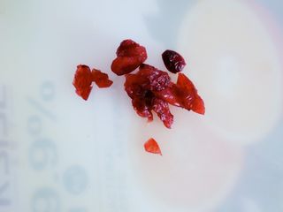 14、奶香浓郁的苹果千层派,我们表面还可以放着果干也可不放