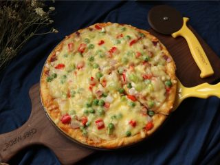 18、培根田园披萨,吃上一块,无限满足。