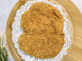 14、香酥鸡排,炸好的鸡排香气扑鼻