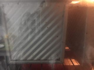 27、豹纹吐司,烤箱开发酵功能,35度左右发酵1小时,并放入一碗热水增加湿度