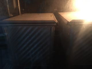 29、豹纹吐司,盖上盖子,烤箱180度预热,烤约40分钟左右