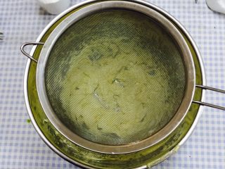 11、花样曲奇,准备过筛干性原料