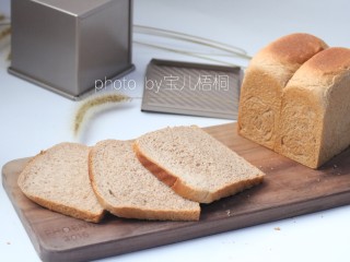 16、全麦土司面包,成品图