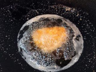 20、美味的日式炸猪排,放凉点后再放入油中复炸一次