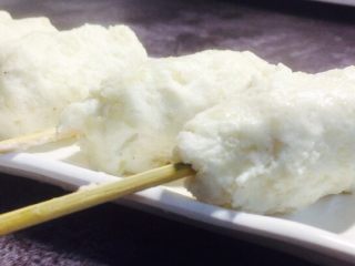 10、香肠土豆棒,全部弄好后，放置5分钟！