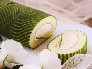 16、波浪抹茶蛋糕卷,开切了⋯⋯