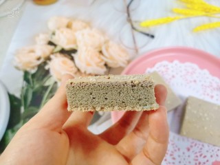 16、紫薯米粉蛋糕,组织细腻，非常软绵，入口即化，巨好吃????