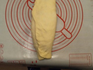 19、万能早餐-牛奶哈斯,折成长条形的。