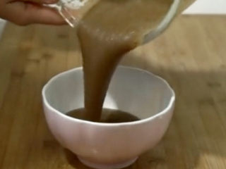 8、山药红枣糕,同样搅成细腻的泥