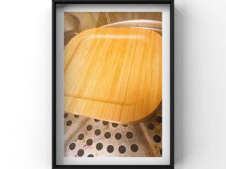 7、紫薯酸奶蒸蛋糕,上锅大火蒸12分钟！