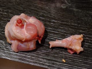 6、棒槌小鸡腿????,如果在推的过程中 太大力 或者鸡缺钙了 断了