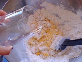 18、棒槌小鸡腿????,根据面糊干湿程度来加水