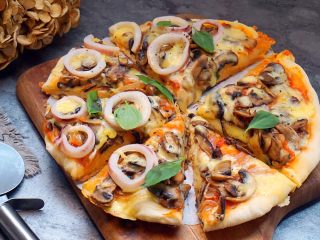 37、海陆双拼披萨,不错吧