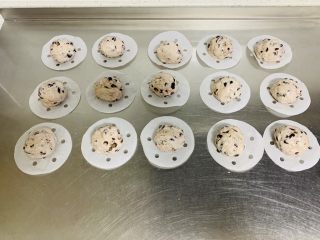 9、红豆年糕,一次全部做好。