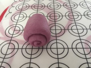 14、奶香紫薯迷你吐司,卷起来,2.5圈