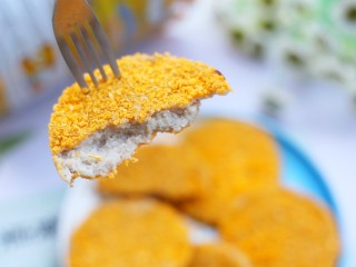 15、香醇可口的香芋饼,来吃一口。