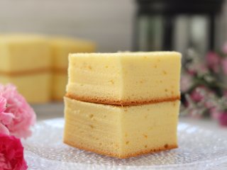 18、鲜橙方块大蛋糕,也可以直接切块分享食用。