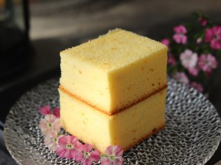 19、鲜橙方块大蛋糕,香橙味很好吃