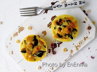 9、贝贝南瓜蒸蛋糕,香甜的南瓜小蛋糕～