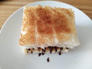 15、冰淇淋三明治,盖上另一片土司片