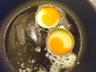 39、英式滿福面包,用烤模煎蛋！