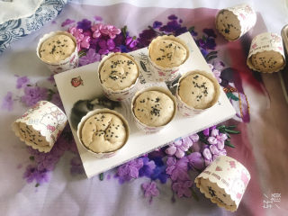 21、香蕉纸杯蛋糕（少油少糖）,成品图