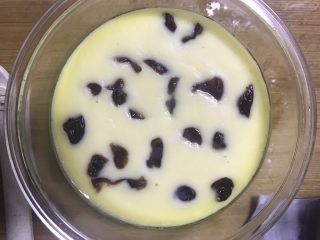 18、酸奶蛋糕,稍微变凉脱模