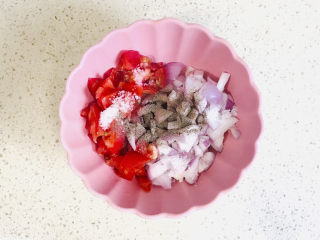 10、培根火腿披萨,搅拌均匀,静置一会儿