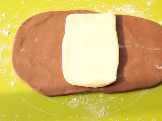 9、网红脏脏包,黄油放在面皮中间