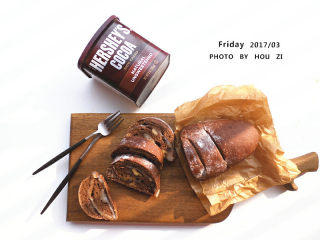 15、可可麻薯夹心软欧,