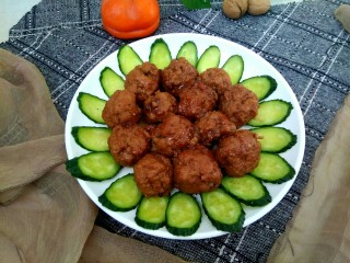 15、红烧丸子,摆盘