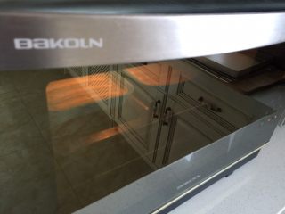 12、蔬菜鸡肉肠,入蒸箱或蒸锅大火蒸25分钟