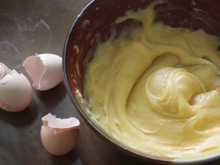 10、一口钟情奶油泡芙????,一直到鸡蛋都弄完了