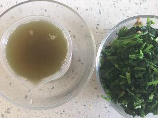 1、青蛙挤挤包,菠菜榨汁