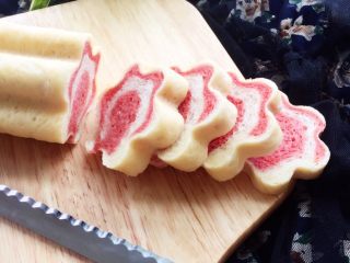 14、双色梅花吐司,颜值是不是很高。