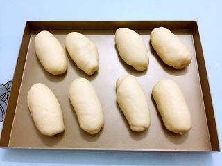 14、奶油面包,再次发酵至两倍大