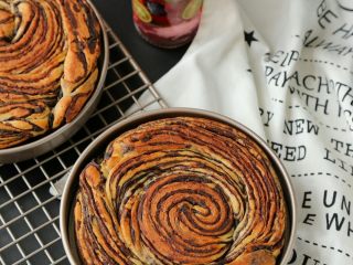 20、巧克力千层包,成品