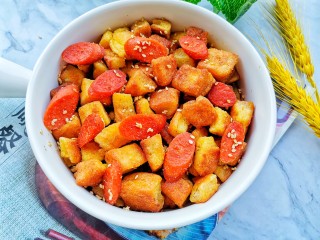 15、孜然火腿吐司丁,非常好吃。