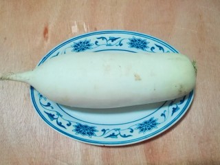 13、天太冷了~喝碗花椒萝卜骨头汤,在烧汤时候,取一个白萝卜