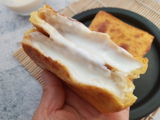 15、可以爆浆的香蕉酸奶吐司,成品