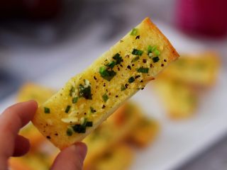 15、蒜香吐司条,图四