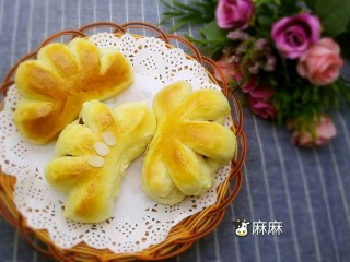 14、金黄色的花瓣雨,成品图