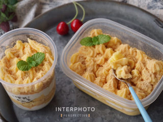 15、????网红甜品豆乳盒子蛋糕，好吃到没朋友！,冷藏后就可开吃啦！