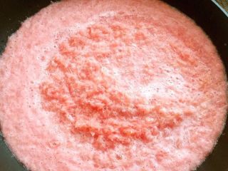 13、柚子茶/果酱,打碎的柚子方进不粘锅里