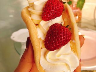 9、韩国草莓蛋糕,喜欢吗？简单系列哦！