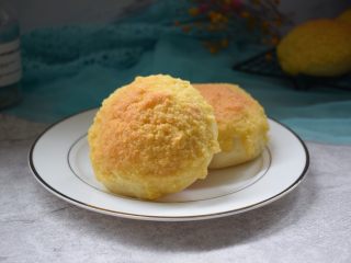 16、最爱面包+椰蓉酱面包,成品图