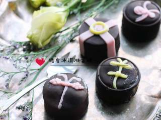 19、脆皮冰淇淋蛋糕,成品